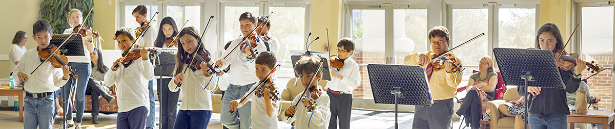 children playing violins